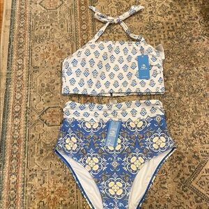Cupshe Blue and White Bikini Set